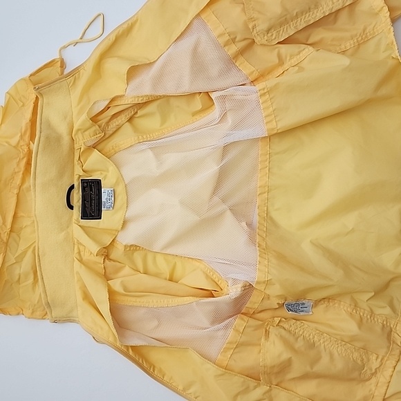 Eddie Bauer Women's Yellow Hooded  Raincoat Mesh Lining Pockets Size Small - Picture 8 of 16